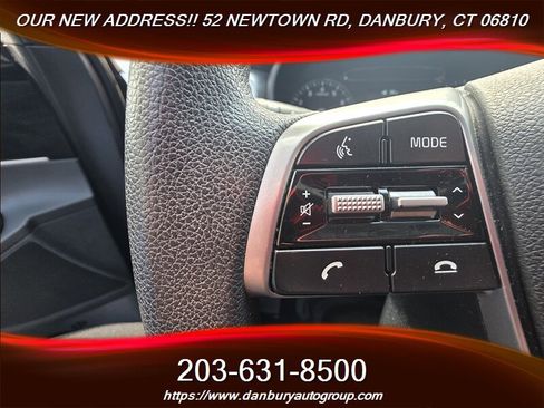 Used 2019 Kia Sorento LX image 12