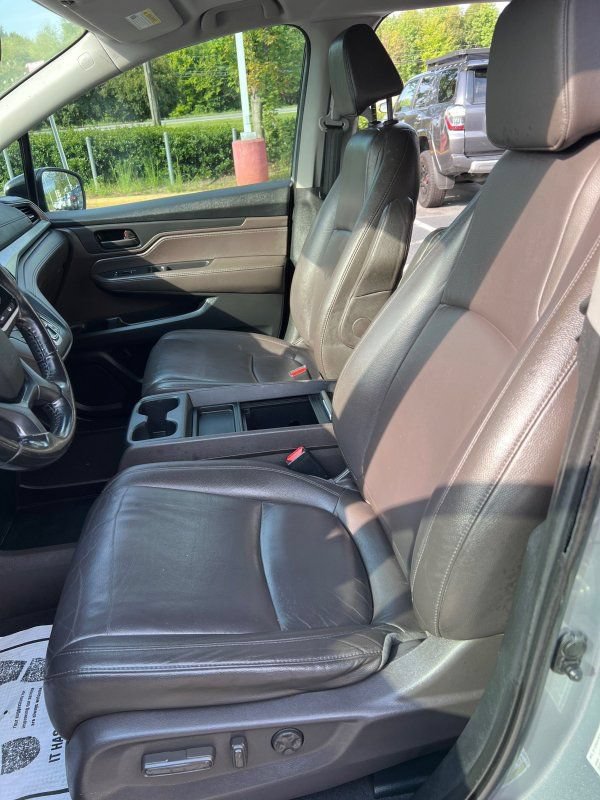 Used 2019 Honda Odyssey EX-L image 11