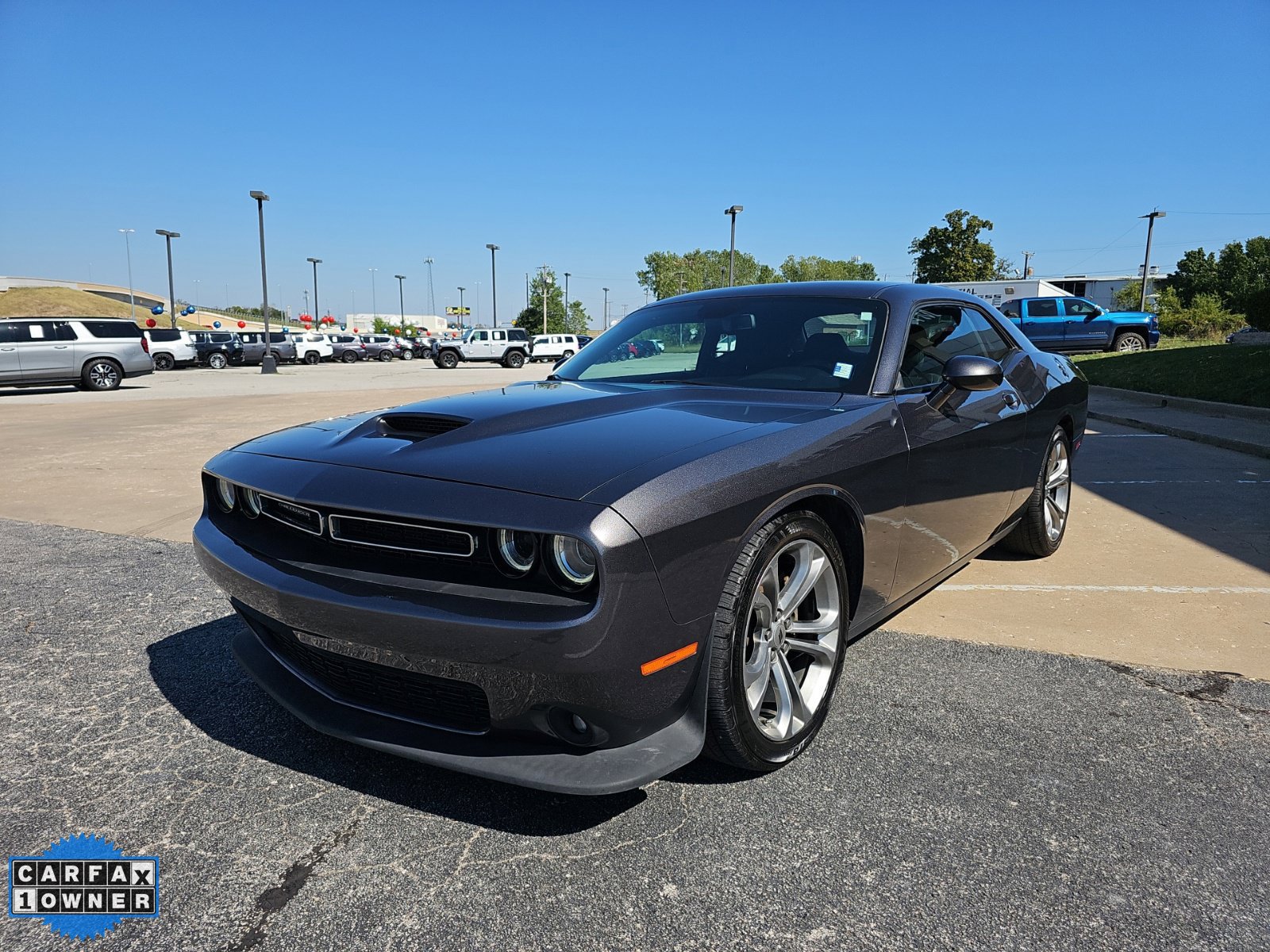 Used 2020 Dodge Challenger R/T RWD image 7