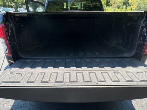 Used 2022 RAM 1500 Big Horn AWD/4WD image 23