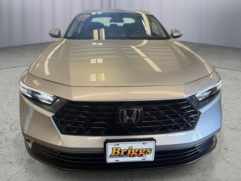 Used 2024 Honda Accord EX image 9