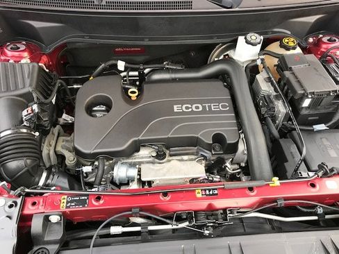 Used 2018 GMC Terrain SLE w/ Driver Convenience Package image 10