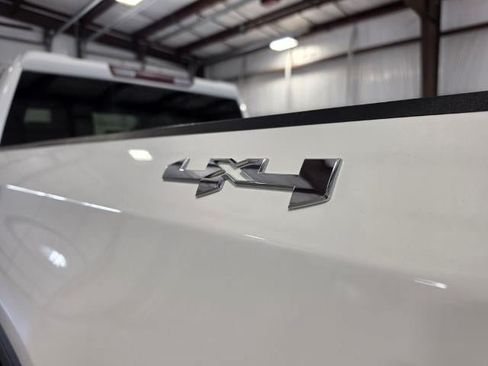 Used 2020 GMC Sierra 1500 Elevation w/ Elevation Value Package AWD/4WD image 12