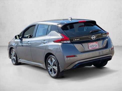 Used 2022 Nissan Leaf SV image 8