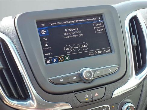 Used 2024 Chevrolet Equinox LT image 33