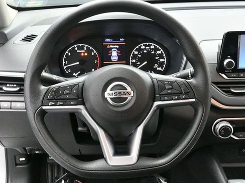 Used 2021 Nissan Altima 2.5 S image 19