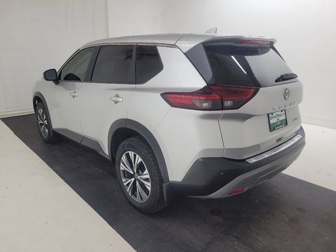 Used 2023 Nissan Rogue SV AWD/4WD image 5