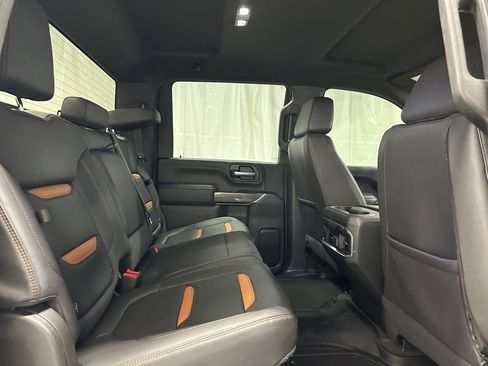 Used 2022 GMC Sierra 2500 AT4 image 54