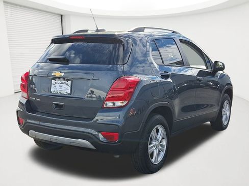 Certified 2022 Chevrolet Trax LT w/ LT Convenience Package image 4