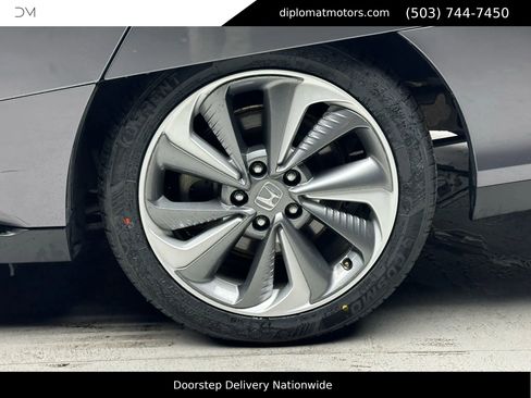 Used 2018 Honda Clarity Touring image 36