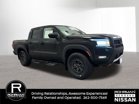 New 2026 Nissan Frontier PRO-4X w/ Pro-4x Convenience Package image 3