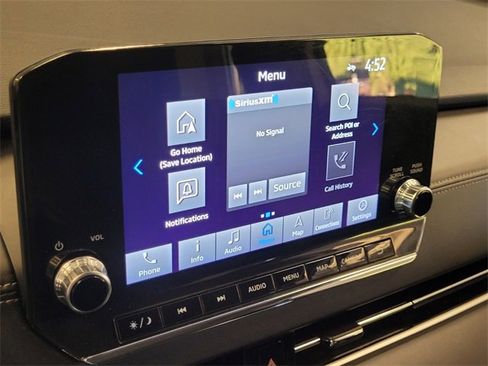 Used 2024 Mitsubishi Outlander SE Black Edition image 17