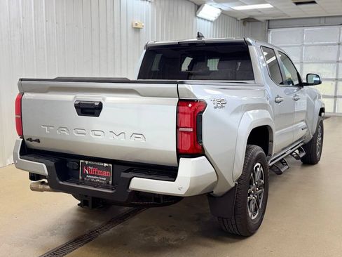 Used 2024 Toyota Tacoma TRD Sport w/ TRD Sport Upgrade Package AWD/4WD image 6