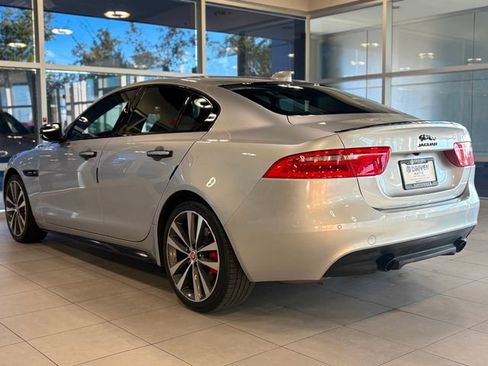 Used 2018 Jaguar XE R-Sport image 14