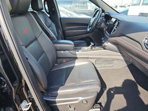 Used 2023 Dodge Durango GT image 9