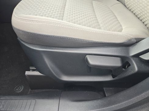 Certified 2022 Ford Escape SE w/ Cold Weather Package image 12