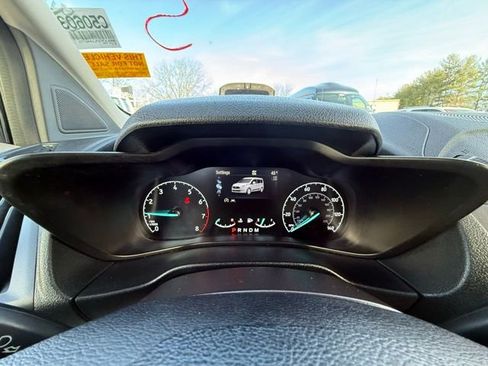 Used 2020 Ford Transit Connect XLT image 12