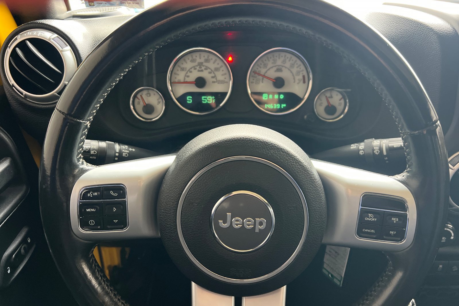 Used 2015 Jeep Wrangler Unlimited Rubicon AWD/4WD image 20