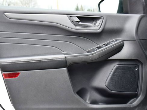 Used 2023 Ford Escape Active image 21