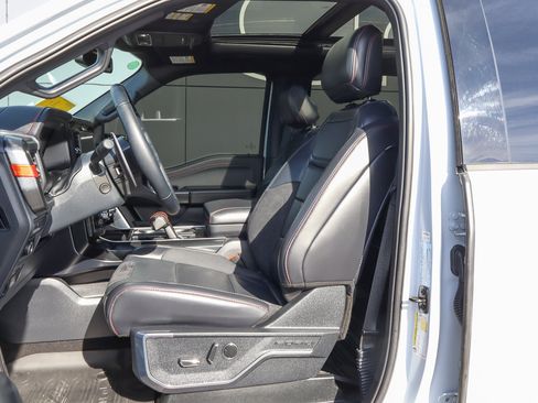 Used 2025 Ford F150 Raptor image 7