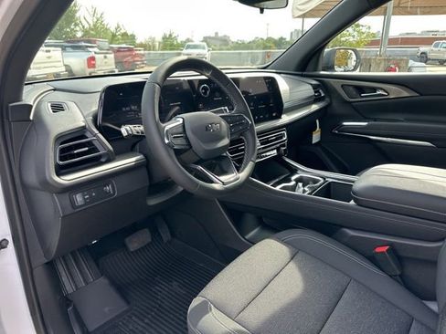 New 2026 Chevrolet Traverse LT w/ Midnight/Sport Edition image 14