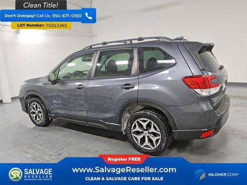Used 2020 Subaru Forester Premium w/ Popular Package #1 AWD/4WD image 3