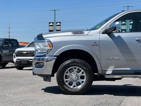 Used 2021 RAM 2500 Laramie AWD/4WD image 4
