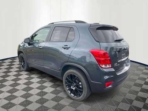 Used 2022 Chevrolet Trax LT w/ Driver Confidence Package AWD/4WD image 6