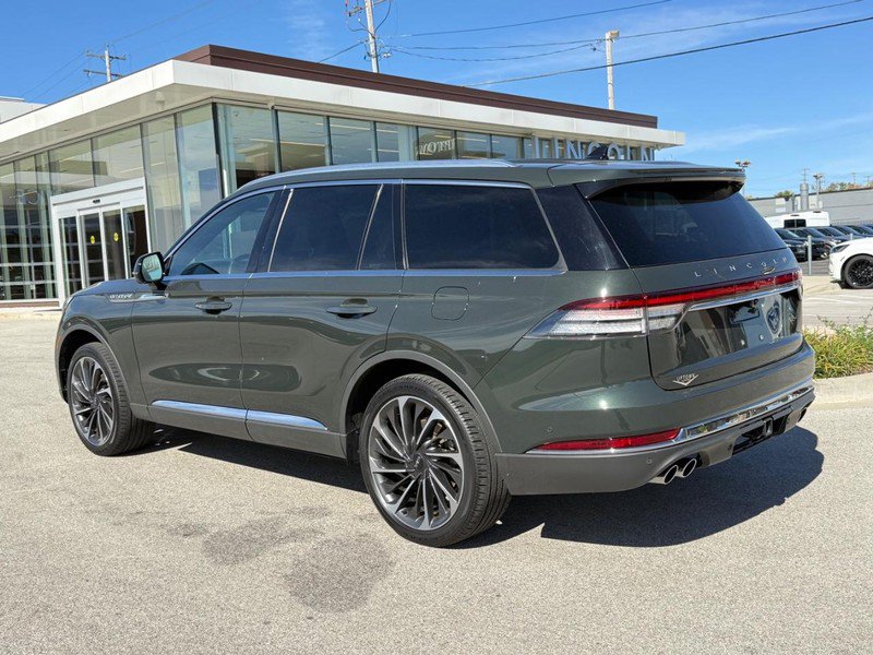 Certified 2023 Lincoln Aviator Reserve w/ Equipment Group 201A AWD/4WD image 7