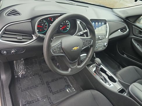 Used 2024 Chevrolet Malibu LT image 21