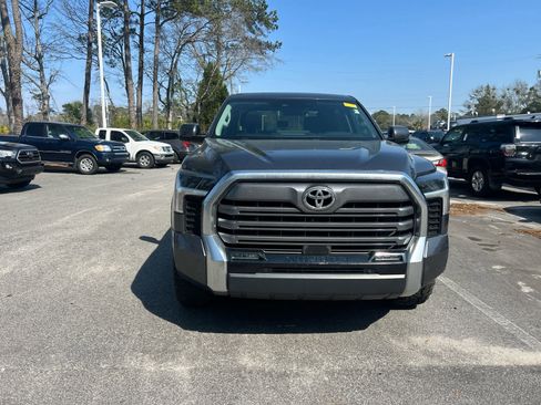 Used 2023 Toyota Tundra Limited w/ Power Package image 6