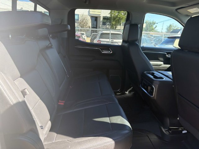 Used 2022 GMC Sierra 1500 SLT w/ SLT Premium Plus Package AWD/4WD image 12