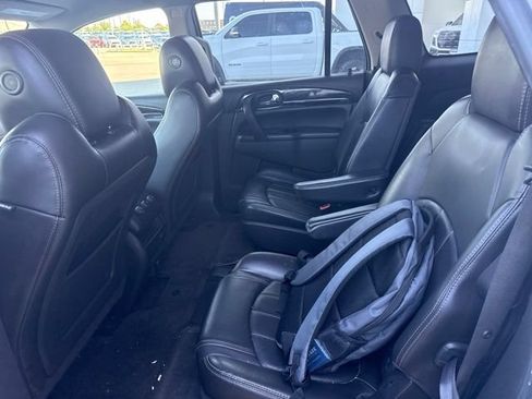 Used 2016 Buick Enclave Leather w/ Trailering Package FWD image 11