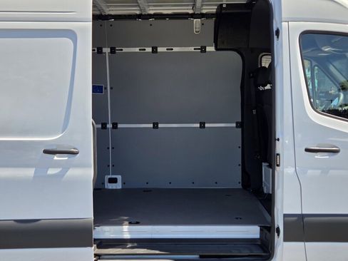 New 2026 Mercedes-Benz Sprinter 2500 image 15