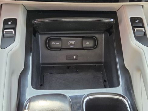 Used 2022 Kia Telluride S FWD image 22