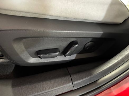 Used 2024 Mitsubishi Outlander SEL image 13