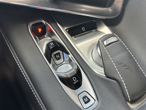Used 2025 Chevrolet Corvette E-Ray AWD/4WD image 18