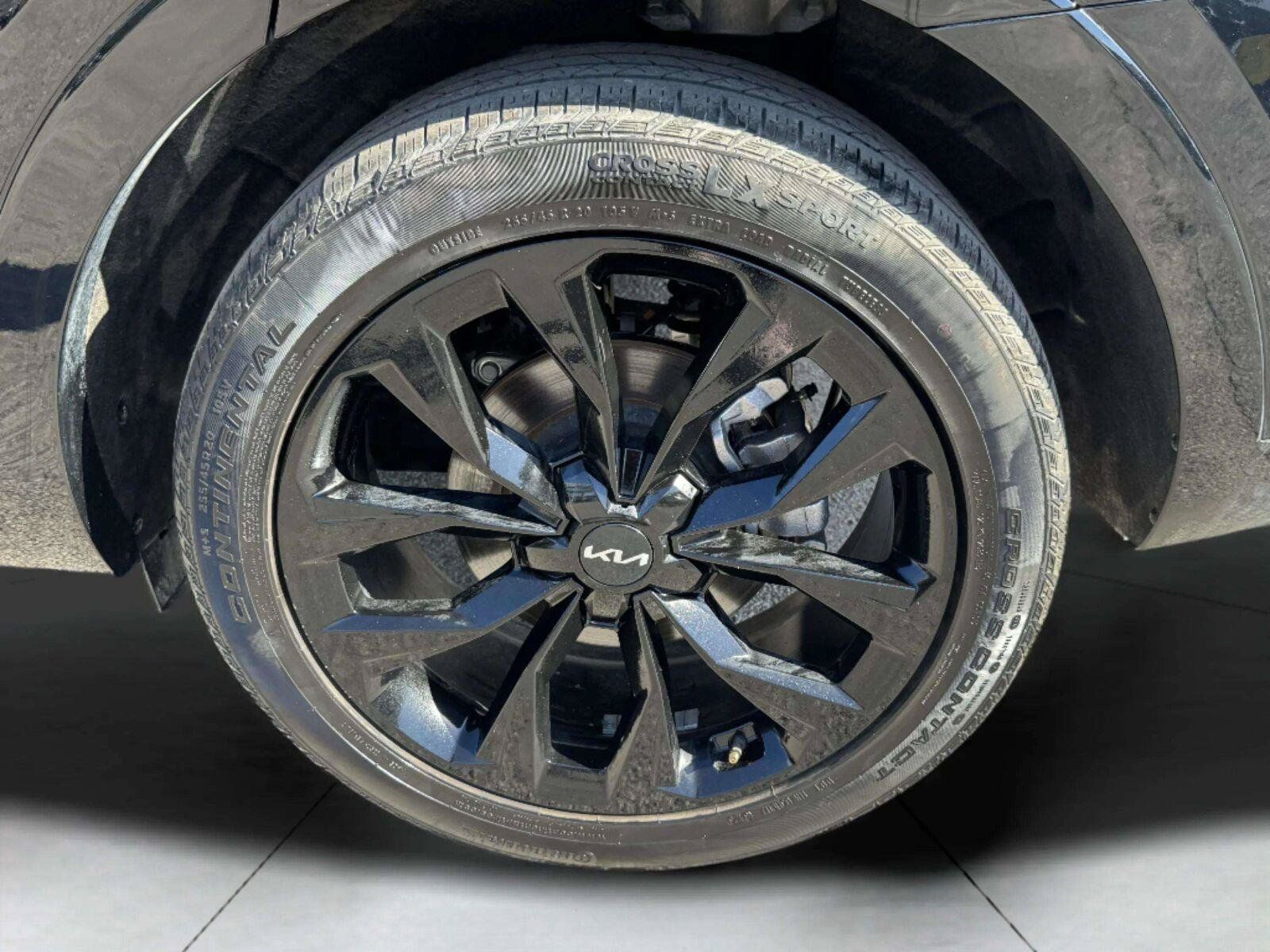 Used 2023 Kia Sorento SX FWD image 44