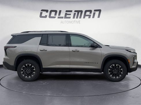 New 2026 Chevrolet Traverse Z71 w/ Driver Confidence Package image 6