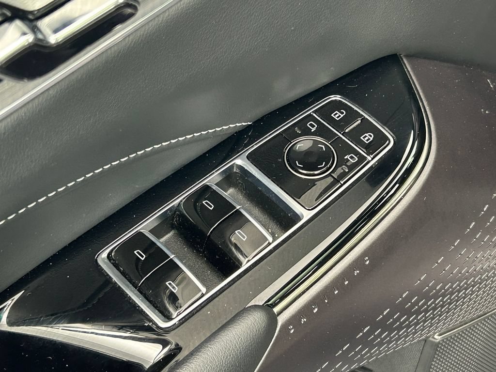 Used 2024 Cadillac Lyriq Tech RWD image 48