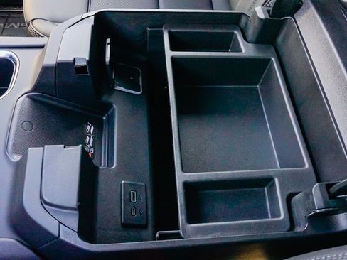 New 2026 GMC Sierra 3500 Denali w/ Denali Reserve Package image 17