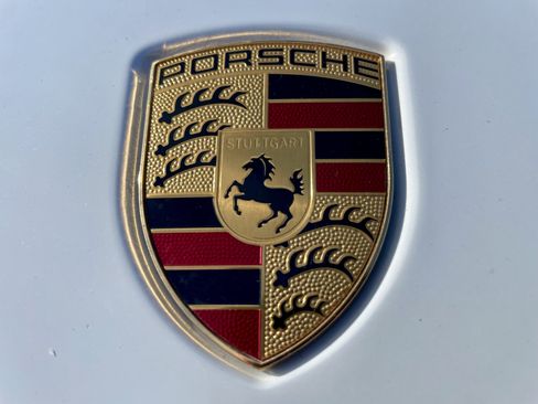 Used 2021 Porsche Cayenne Turbo image 32