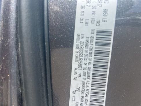 Used 2018 Dodge Grand Caravan SE w/ UConnect Hands-Free Group FWD image 36
