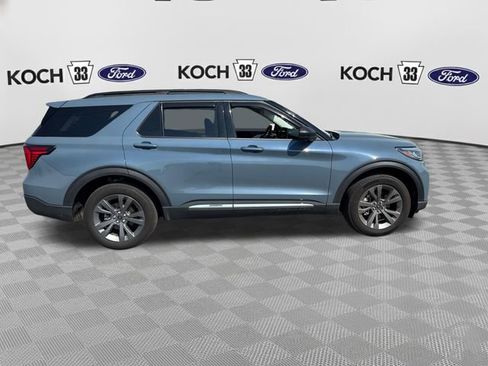 Used 2025 Ford Explorer Active w/ Active Comfort Package AWD/4WD image 9