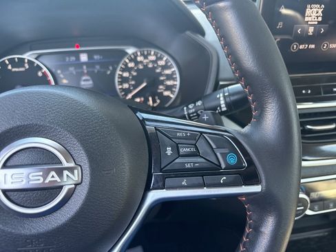 Used 2023 Nissan Altima 2.0 SR FWD image 20