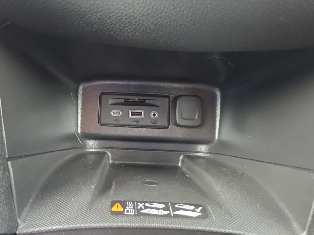 Certified 2024 Chevrolet Equinox Premier AWD/4WD image 18