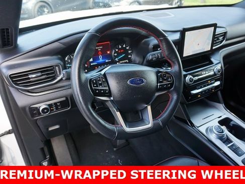 Used 2023 Ford Explorer ST-Line w/ Class IV Trailer Tow Package image 8