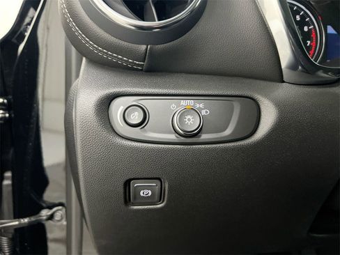 New 2026 Chevrolet Blazer LT w/ Midnight/Sport Edition image 17