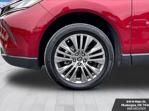 Used 2021 Toyota Venza XLE w/ Softex Package AWD/4WD image 34