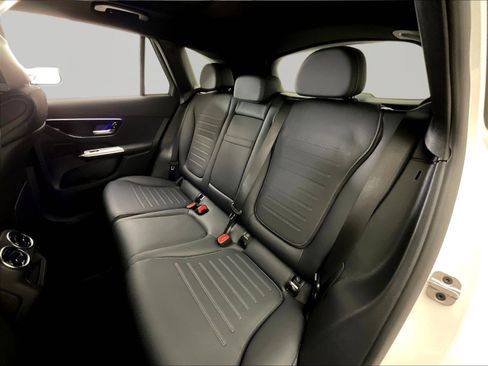 Used 2024 Mercedes-Benz GLC 300 4MATIC w/ AMG Line image 22